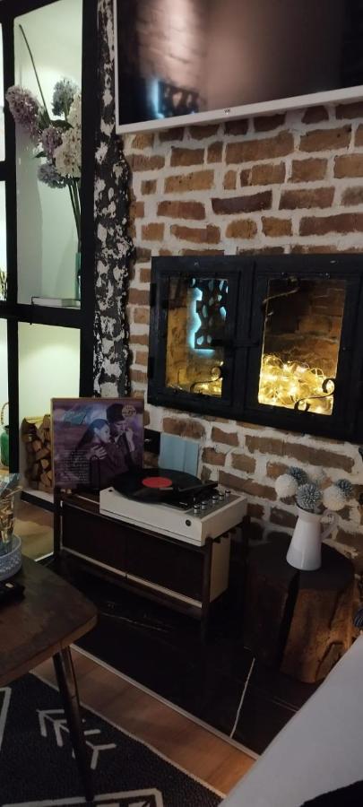 Studio Apartman Black & White Centar Sarajevo Free Parking Eksteriør billede