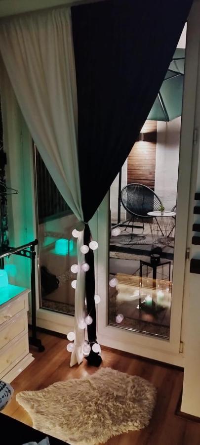 Studio Apartman Black & White Centar Sarajevo Free Parking Eksteriør billede